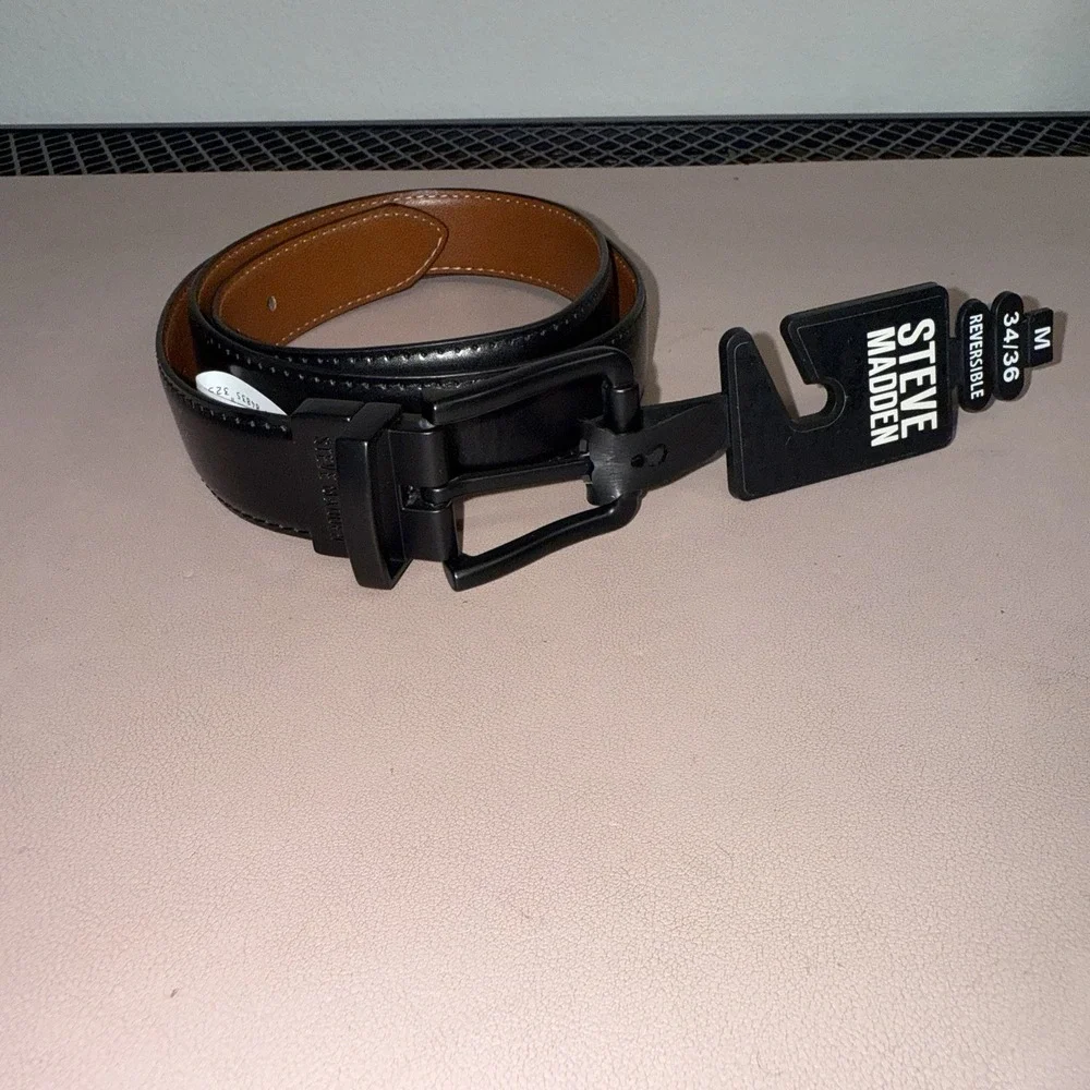 Steve‎ Madden Reversible Black Brown Leather Belt Mens M 34-36 Matte Buckle NWT